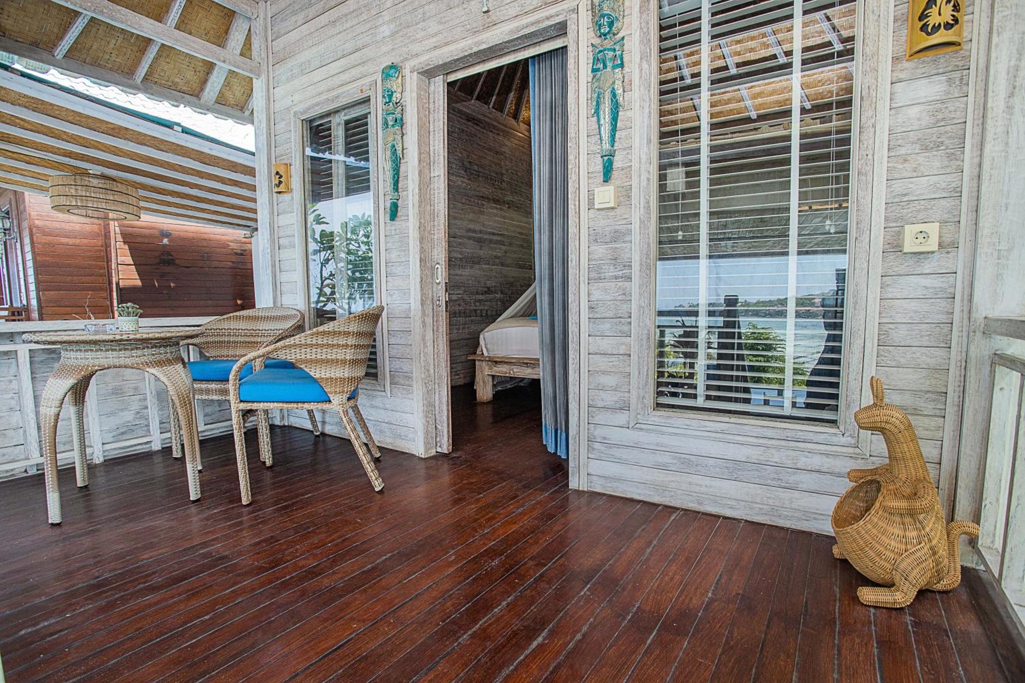 Nusa View - Oceanfront Rentals Нуса-Лембонган Экстерьер фото