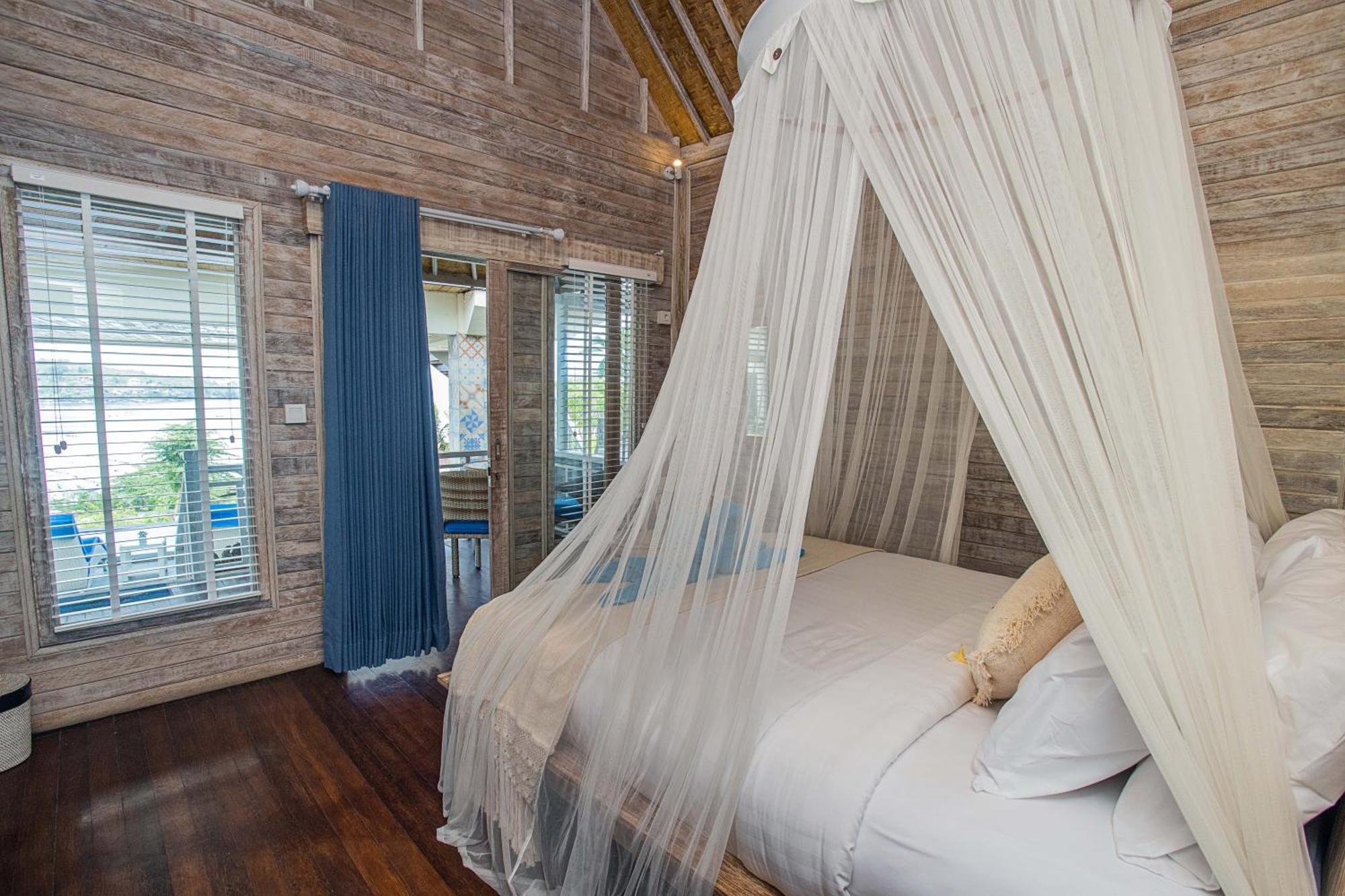 Nusa View - Oceanfront Rentals Нуса-Лембонган Экстерьер фото