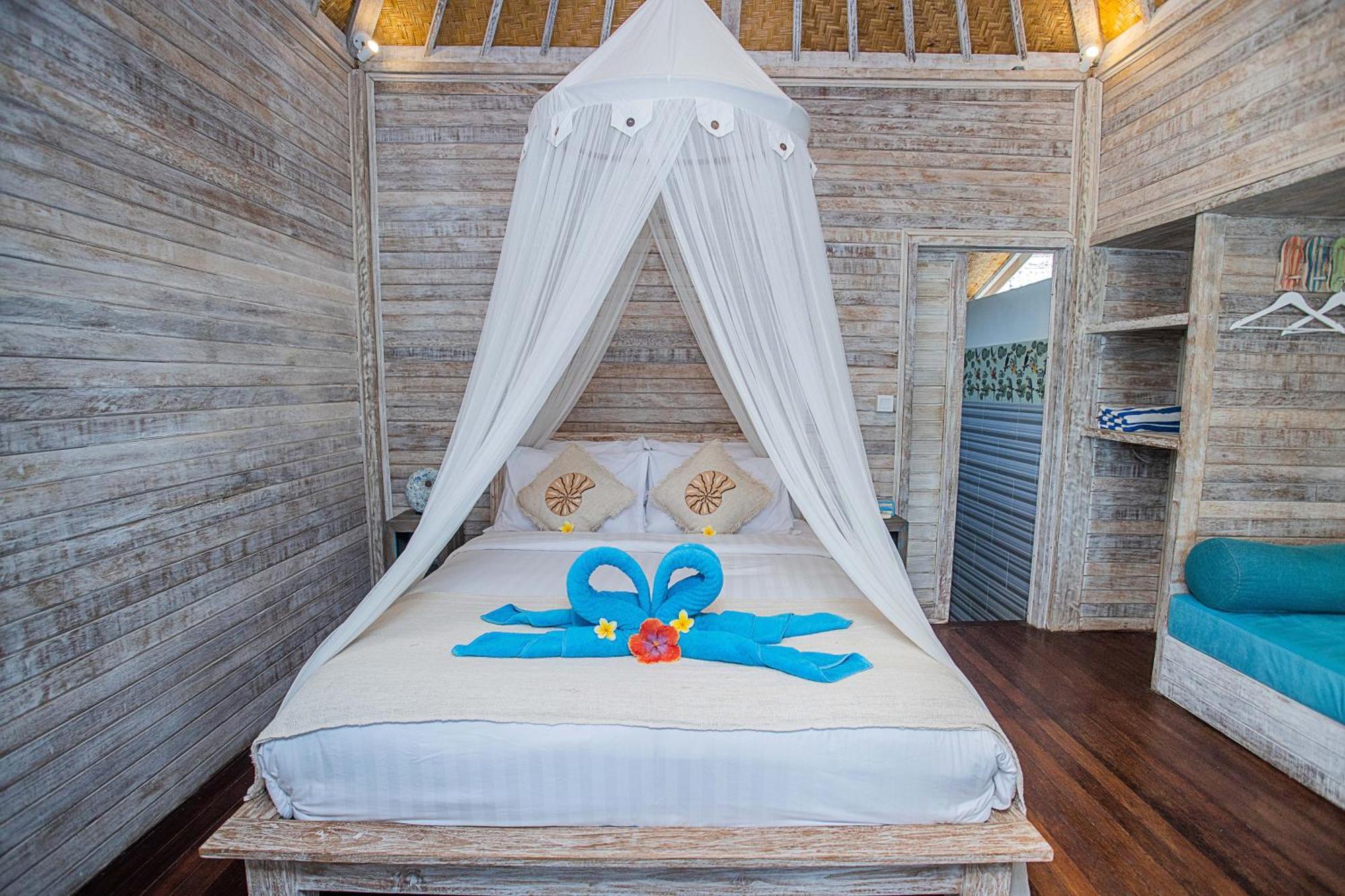 Nusa View - Oceanfront Rentals Нуса-Лембонган Экстерьер фото