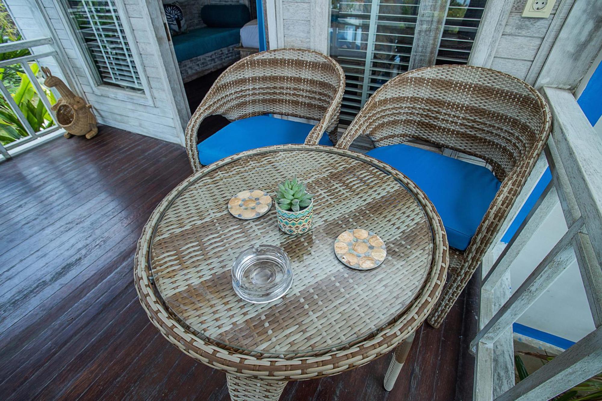 Nusa View - Oceanfront Rentals Нуса-Лембонган Экстерьер фото