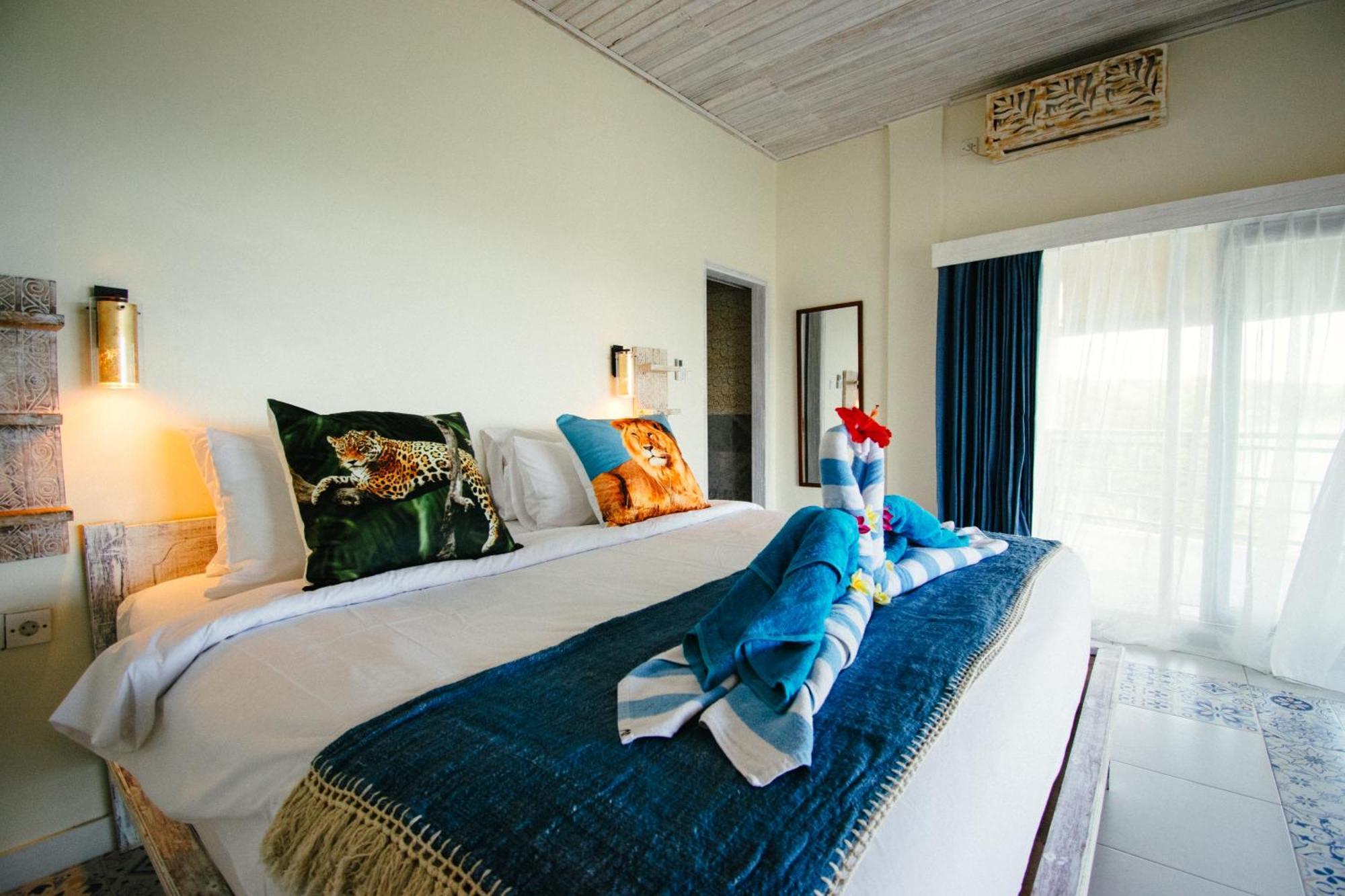 Nusa View - Oceanfront Rentals Нуса-Лембонган Экстерьер фото