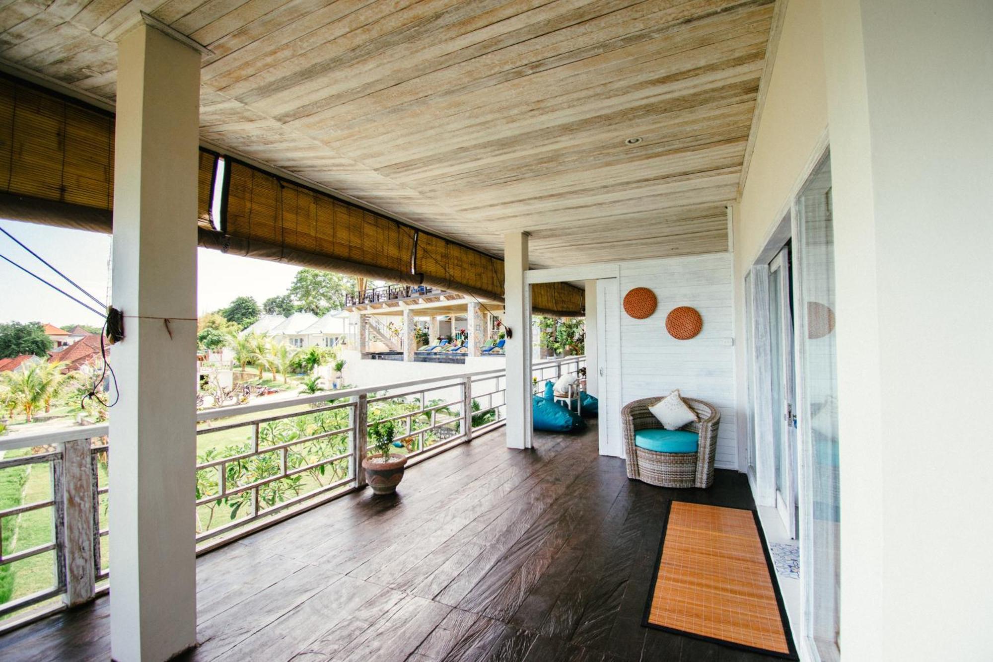 Nusa View - Oceanfront Rentals Нуса-Лембонган Экстерьер фото